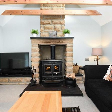 Ailnack Cottage -Cheerful Cottage With Secure Garden And Off Street Parking Sleeps 4 Томінтоул Екстер'єр фото