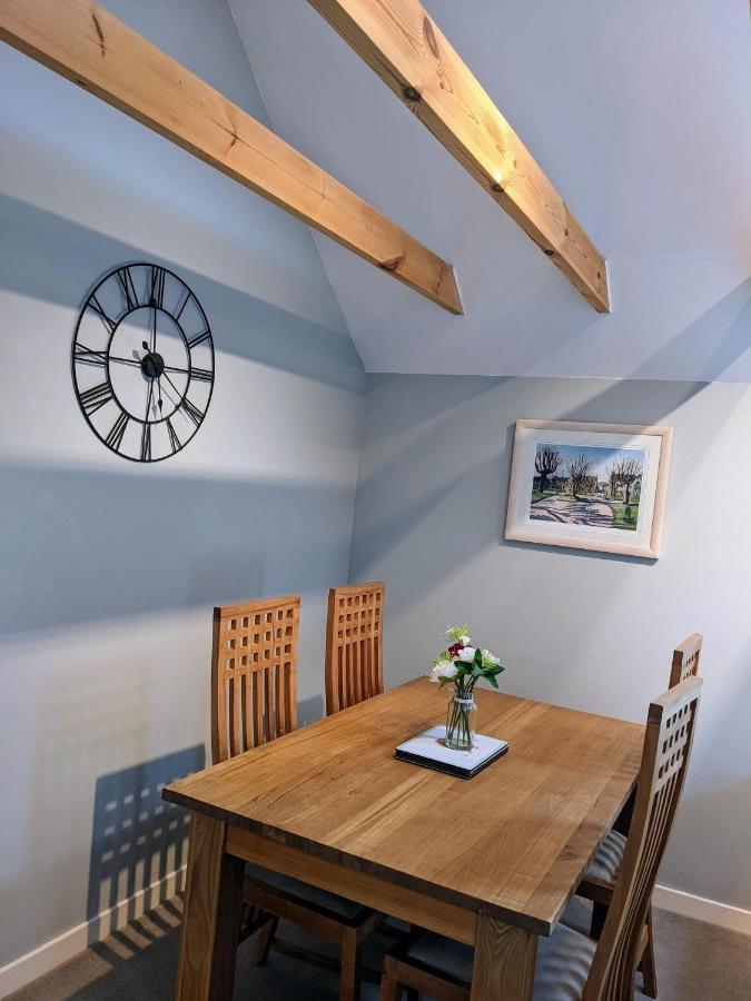 Ailnack Cottage -Cheerful Cottage With Secure Garden And Off Street Parking Sleeps 4 Томінтоул Екстер'єр фото